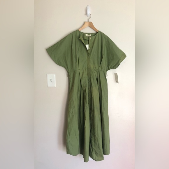 Parterre Barrette Dress in Fern size Small - Picture 4 of 13